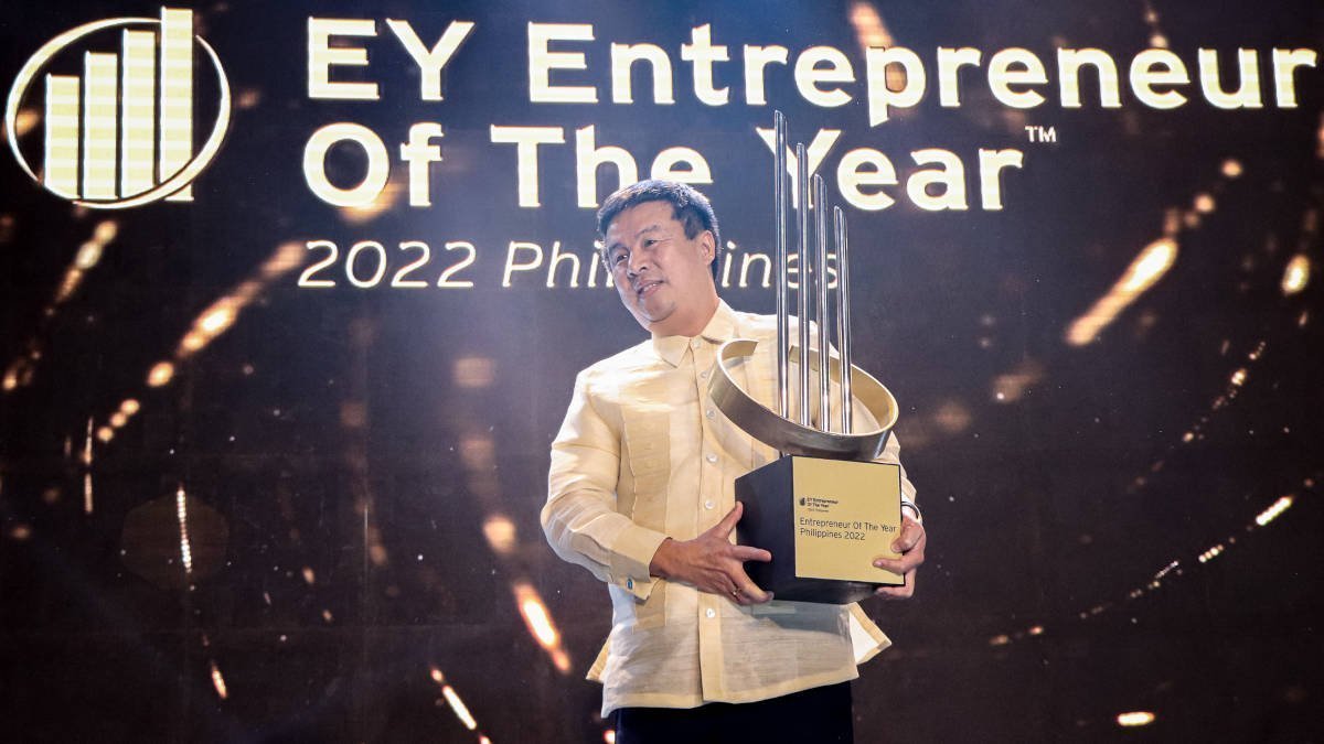 Dennis Anthony Uy